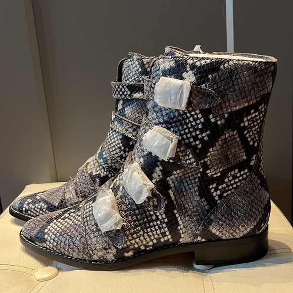 J. Crew NEW Multi-buckle boots in snake-embossed leather 7.5 Retails $298 - Picture 10 of 16